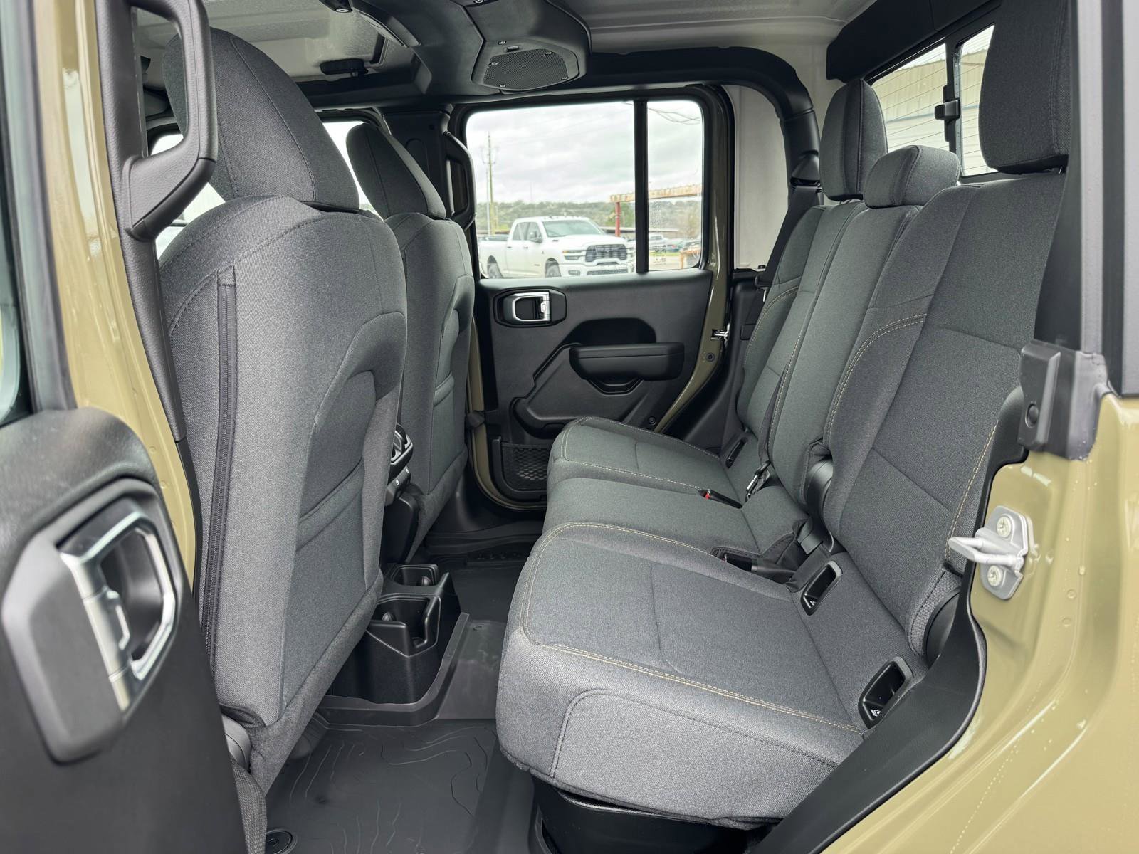 New 2026 Jeep Gladiator Sport image 26