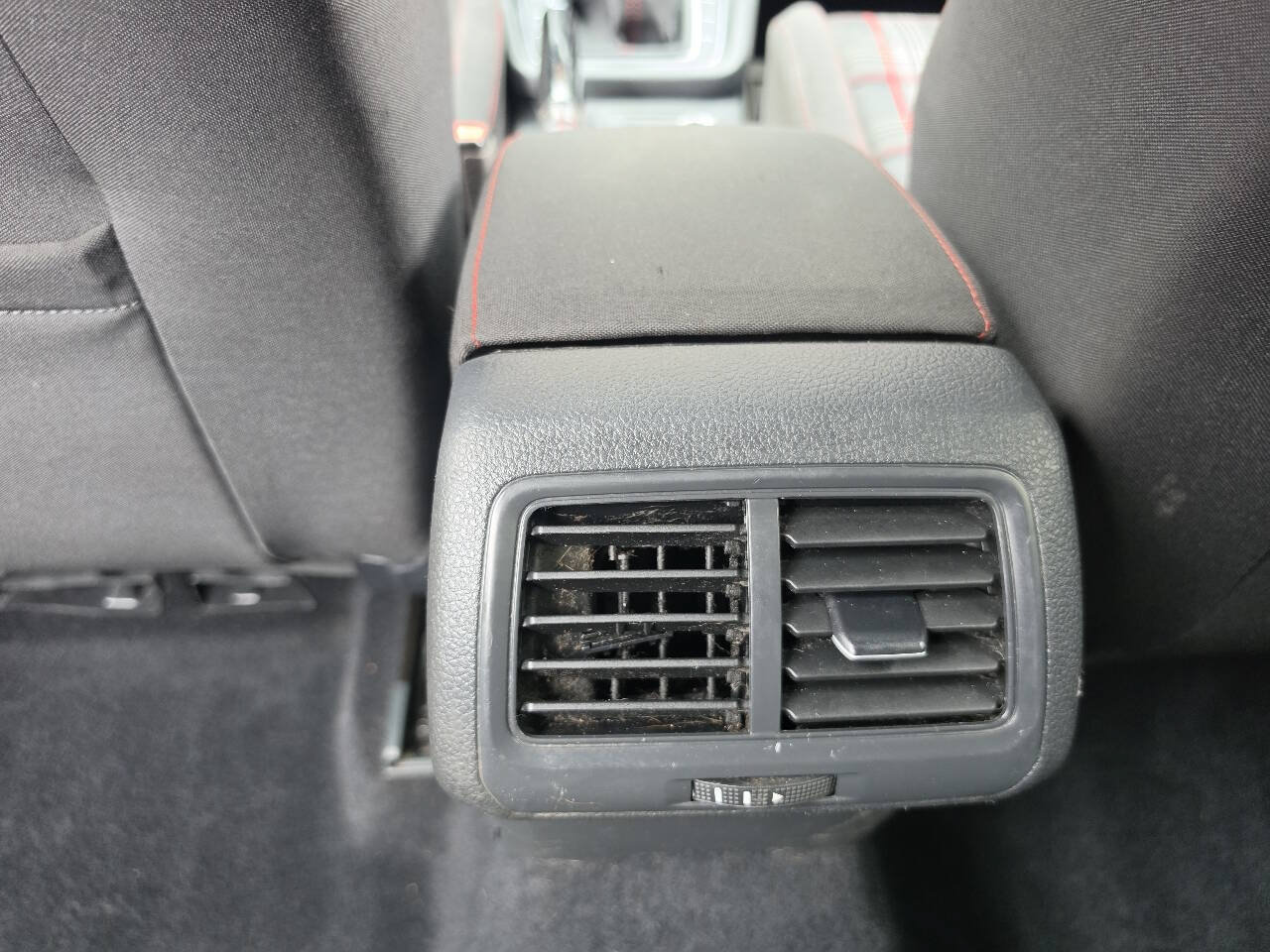 Used 2016 Volkswagen GTI S FWD image 30