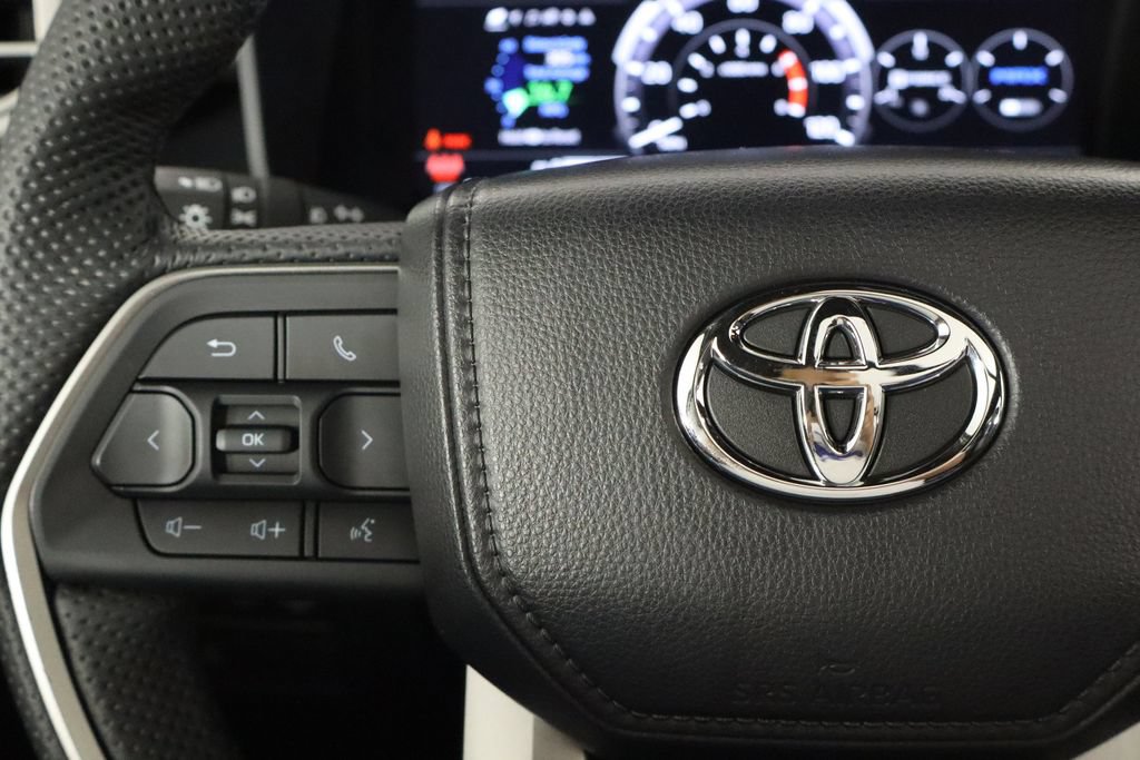 Used 2026 Toyota Tundra Limited w/ Limited PVM Package AWD/4WD image 8