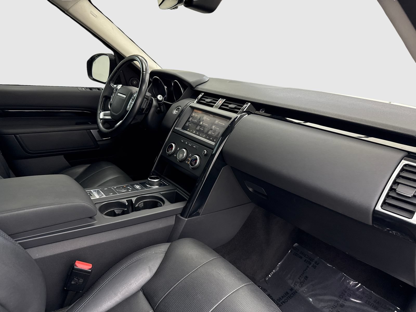 Used 2020 Land Rover Discovery SE AWD/4WD image 42