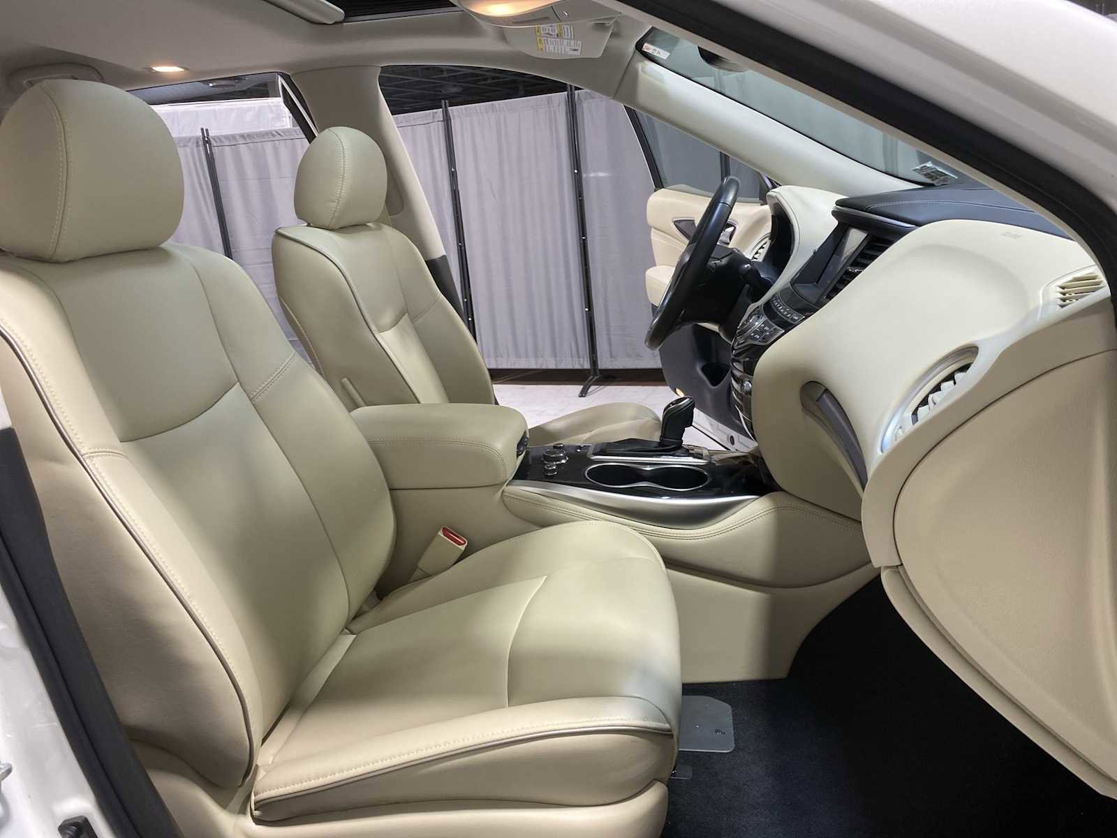 Used 2020 INFINITI QX60 Pure image 14