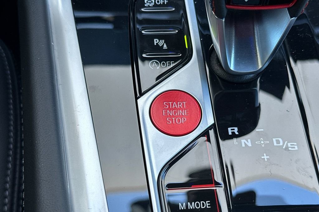 New 2026 BMW X6 M Competition w/ Executive Package image 26