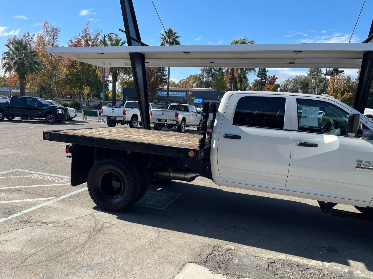 Used 2014 RAM 3500 Tradesman image 8
