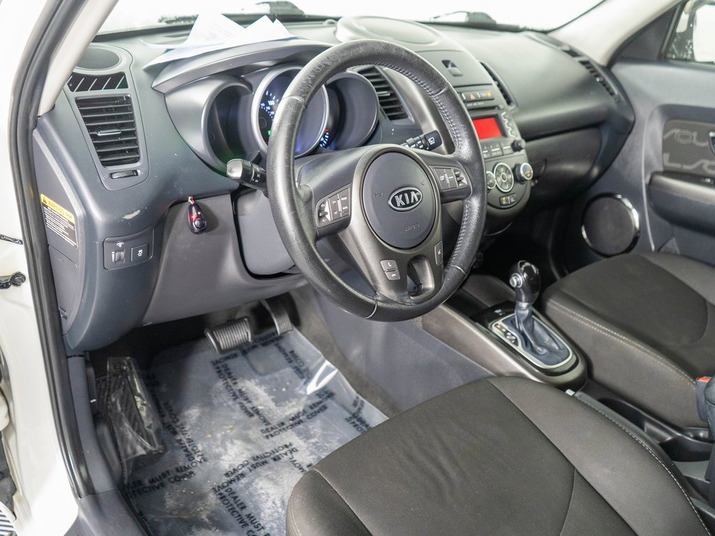 Used 2012 Kia Soul + image 13