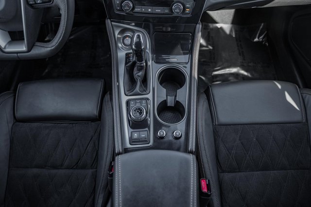 Used 2022 Nissan Maxima SR w/ Sport Mat Group image 26