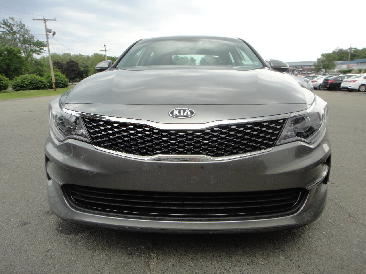 Used 2017 Kia Optima EX image 2