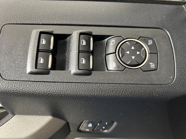 Used 2018 Ford F150 Raptor w/ Equipment Group 802A Luxury image 20