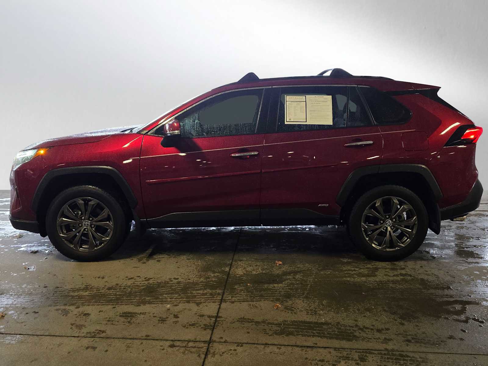 Used 2024 Toyota RAV4 Limited image 6