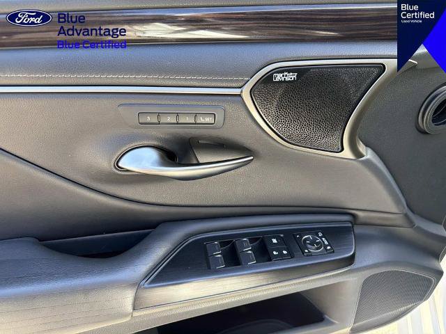 Used 2021 Lexus ES 300h w/ Luxury Package FWD image 15