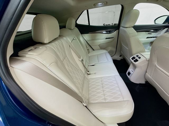 Used 2023 Buick Envision Avenir image 31