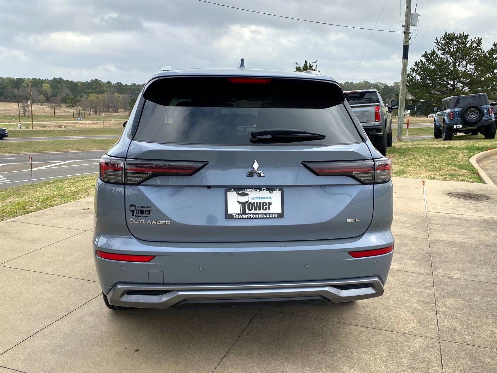 Used 2025 Mitsubishi Outlander SEL image 5