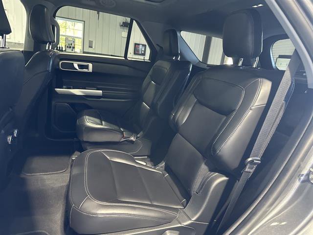 Used 2021 Ford Explorer XLT w/ Equipment Group 202A image 20