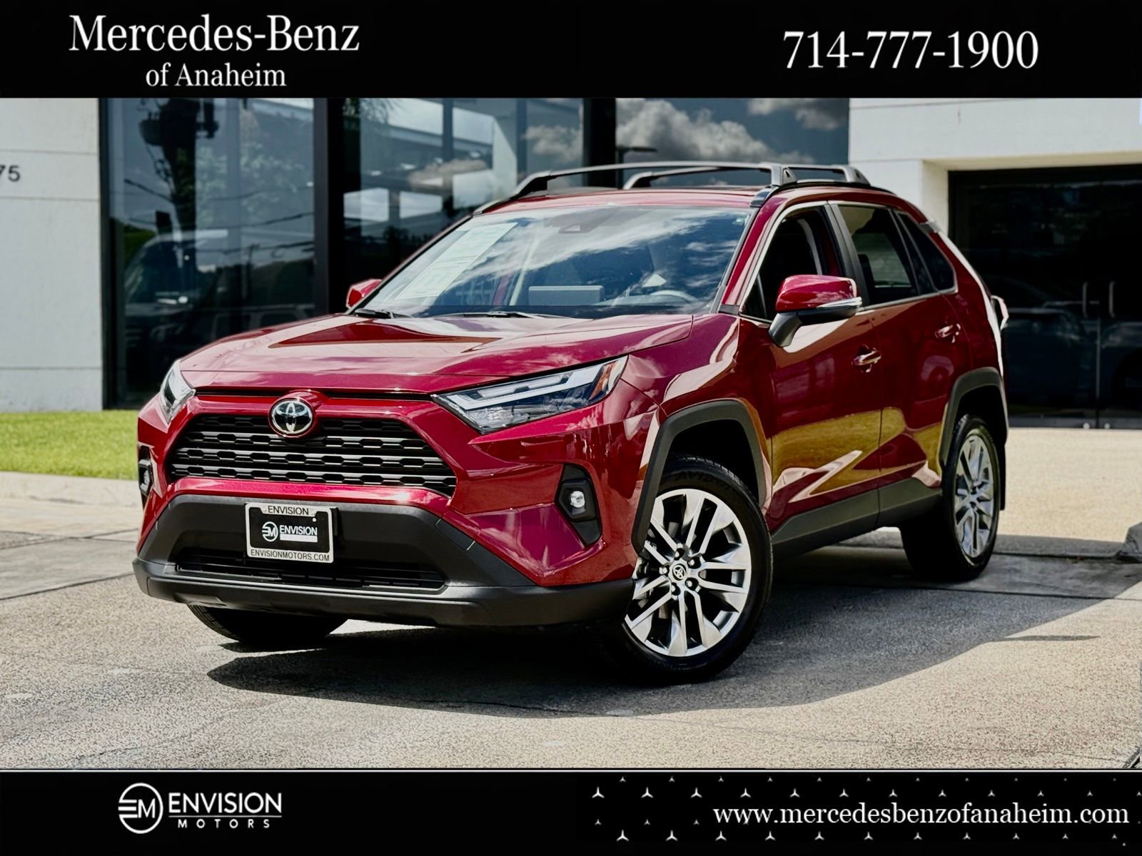 Used 2025 Toyota RAV4 XLE Premium w/ Weather Package FWD image 1