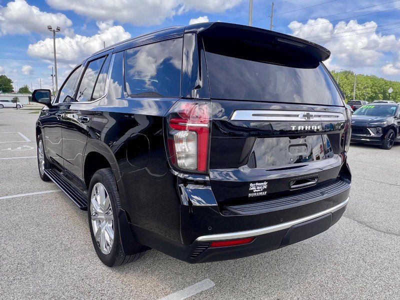 Used 2022 Chevrolet Tahoe High Country w/ Premium Package 2 AWD/4WD image 8