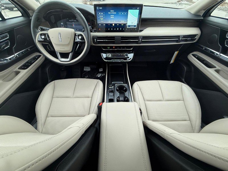 New 2026 Lincoln Corsair Grand Touring image 7