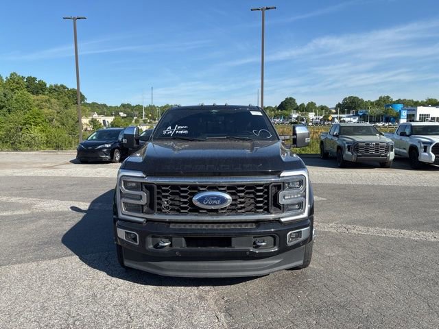 Used 2024 Ford F450 Platinum AWD/4WD image 2