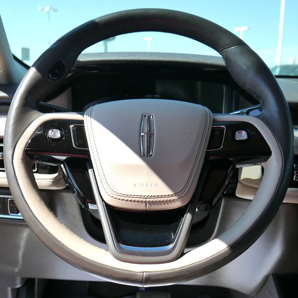 Used 2021 Lincoln Aviator Reserve w/ Elements Package Plus AWD/4WD image 37