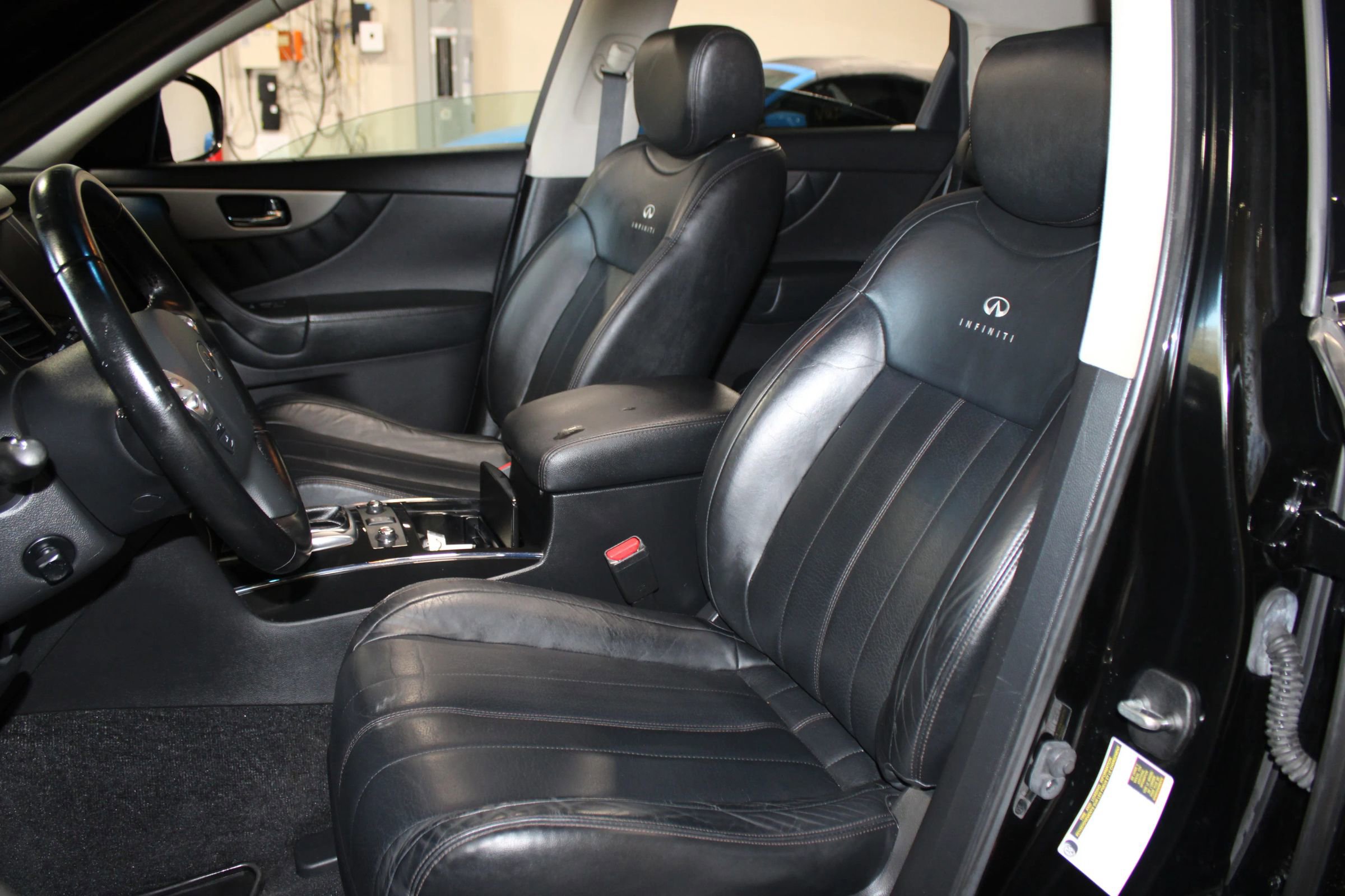 Used 2013 INFINITI FX37 2WD w/ Premium Pkg image 22
