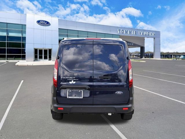 Certified 2022 Ford Transit Connect XL image 3