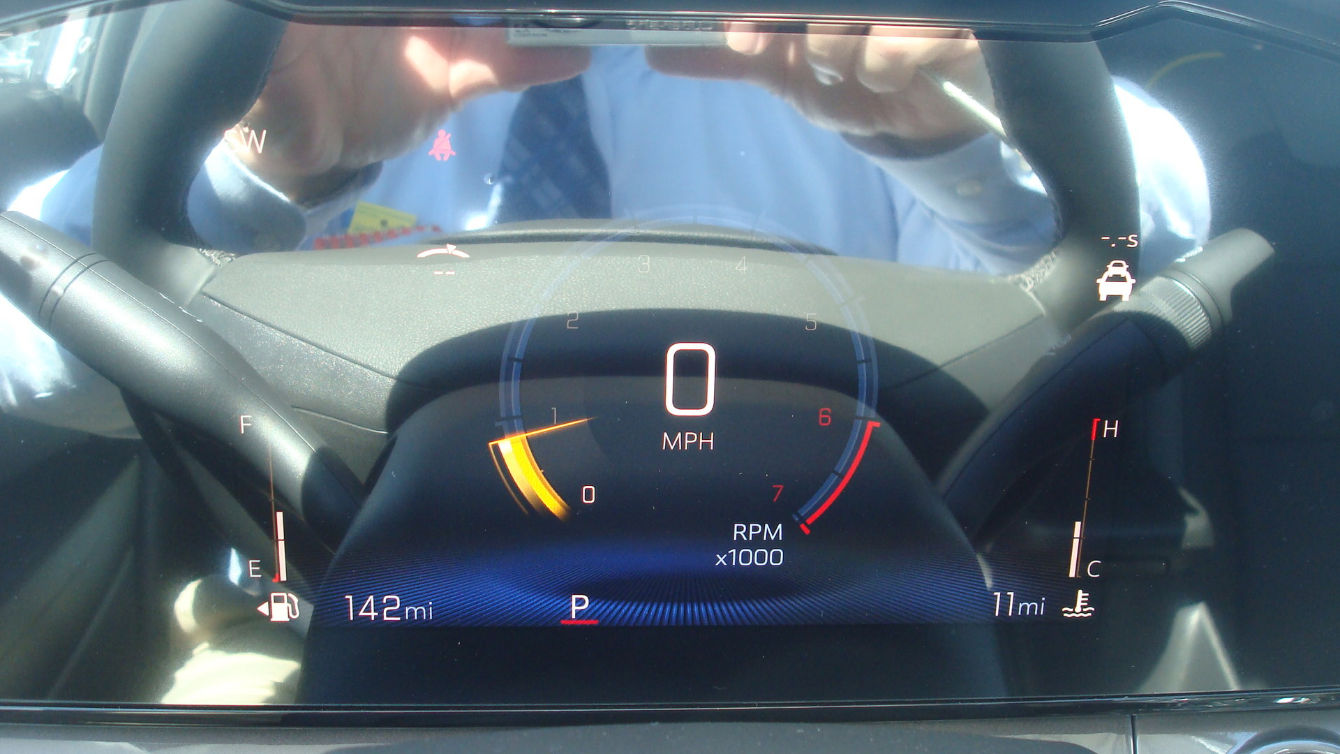 New 2025 Chevrolet Trax ACTIV w/ Sunroof Package image 9