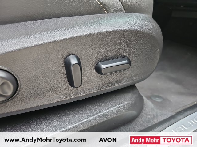 Used 2017 Buick Envision Premium w/ Driver Confidence Package AWD/4WD image 39