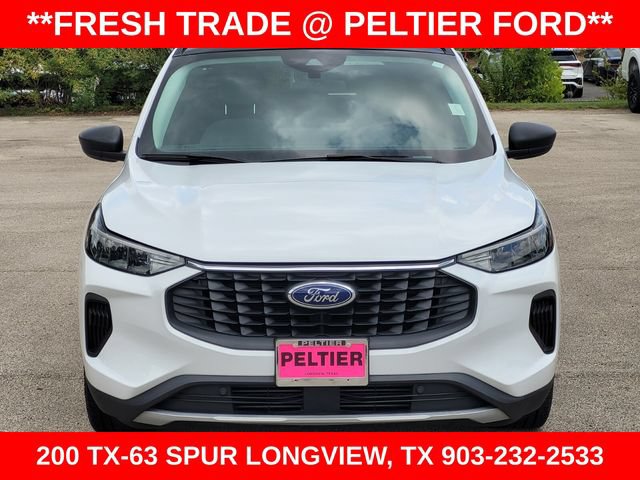 Used 2023 Ford Escape Active w/ Tech Pack #1 FWD image 2