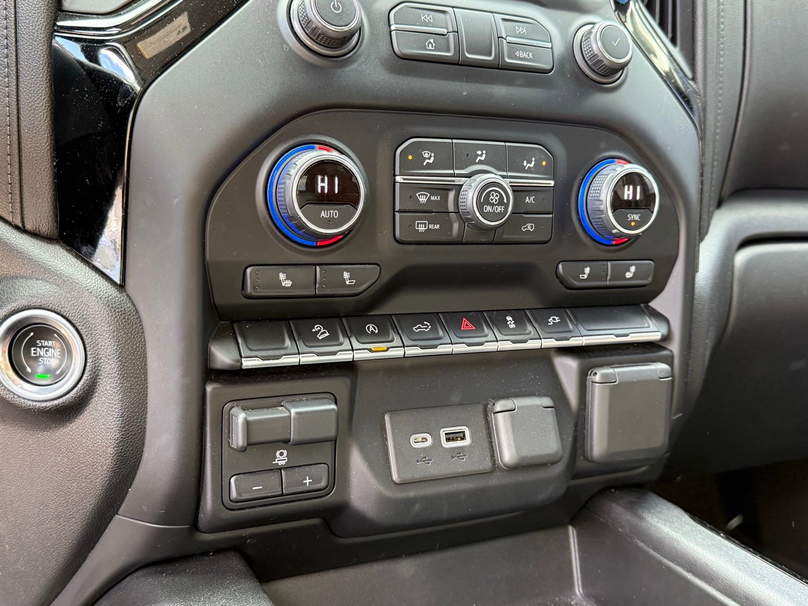 Used 2021 Chevrolet Silverado 1500 RST w/ All Star Edition Plus image 28