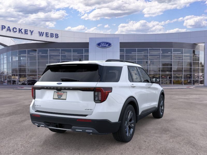 New 2026 Ford Explorer Active w/ Active Comfort Package AWD/4WD image 8