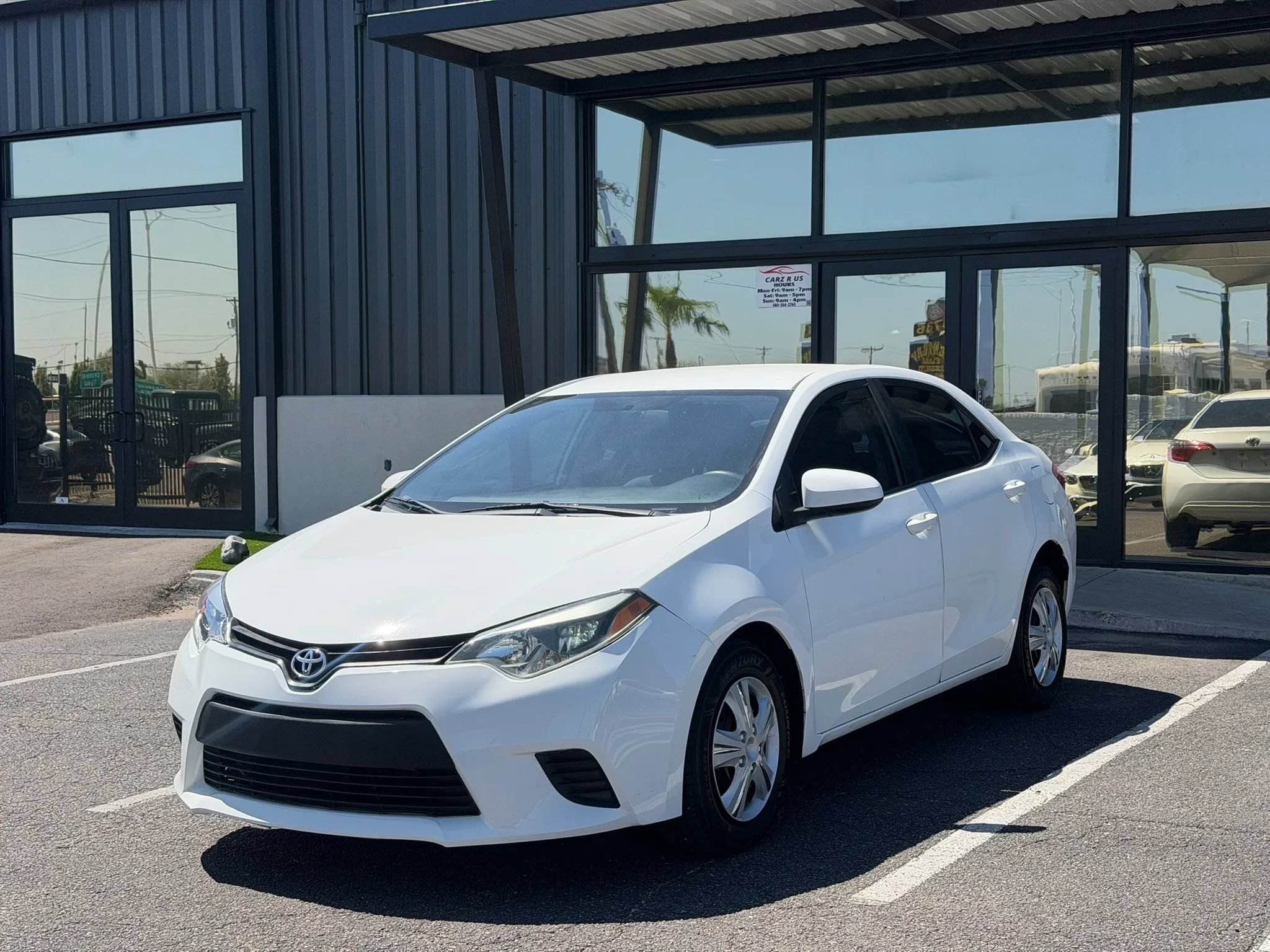 Used 2015 Toyota Corolla L FWD image 2