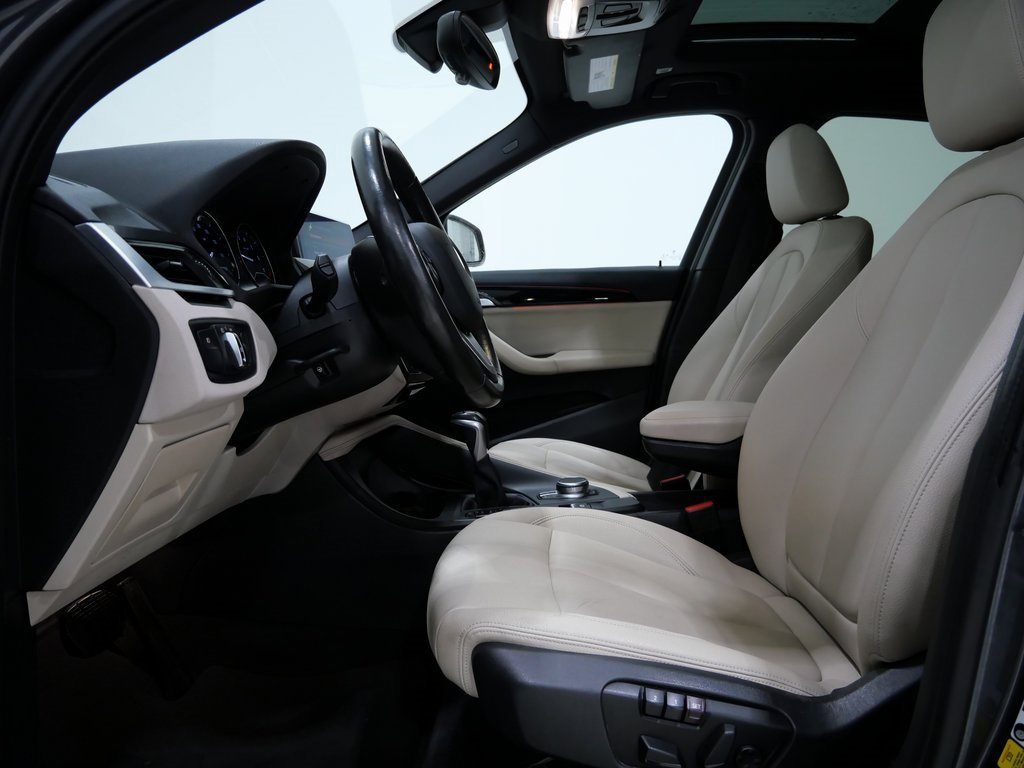 Used 2019 BMW X1 xDrive28i w/ Convenience Package image 13
