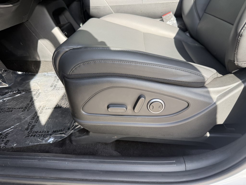 Used 2026 Hyundai Palisade SEL FWD image 30