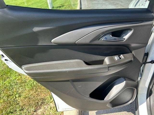 Used 2021 Chevrolet TrailBlazer LT FWD image 34
