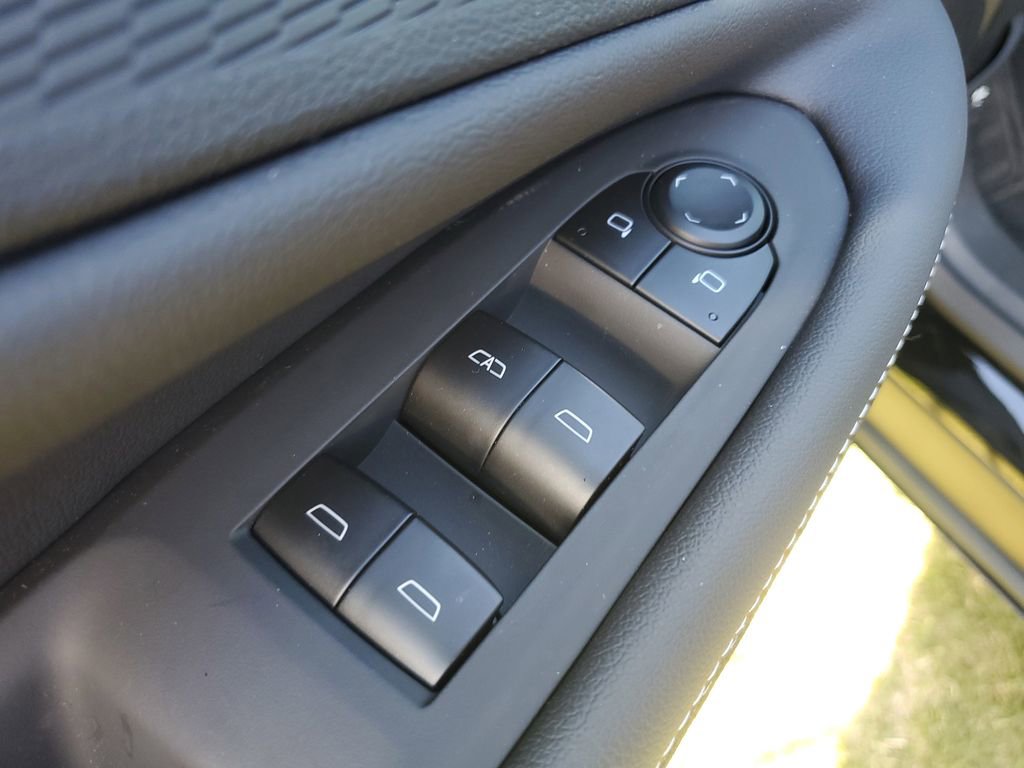 Used 2026 Chevrolet Blazer EV LT w/ Midnight/Sport Edition image 19