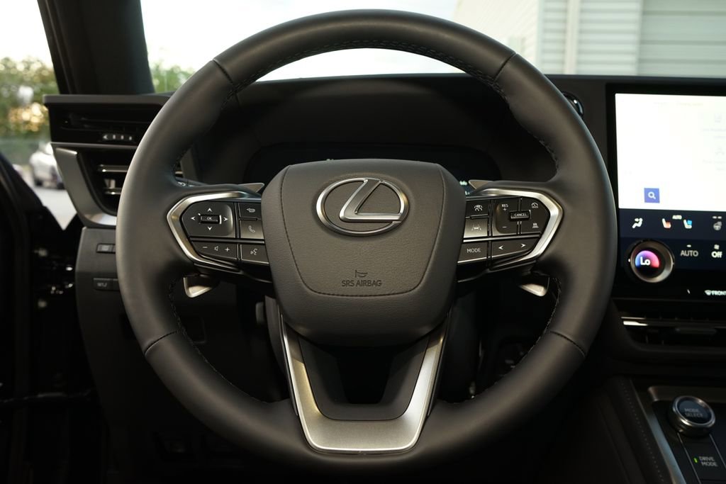 Used 2026 Lexus GX 550 image 12