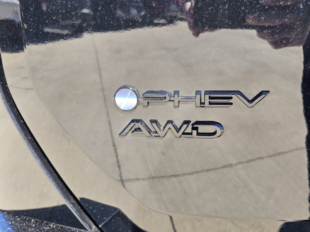 Used 2026 Toyota RAV4 XSE w/ Weather Package AWD/4WD image 32