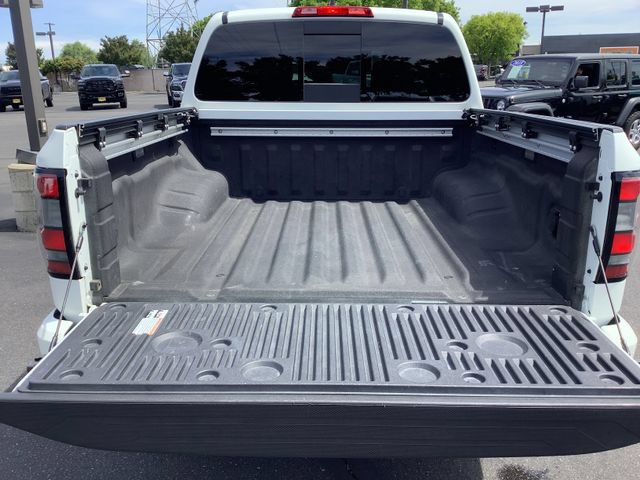 Used 2023 Nissan Frontier PRO-4X w/ Pro-4X Premium Package AWD/4WD image 31