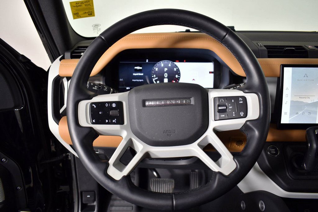 Used 2024 Land Rover Defender 130 S image 37