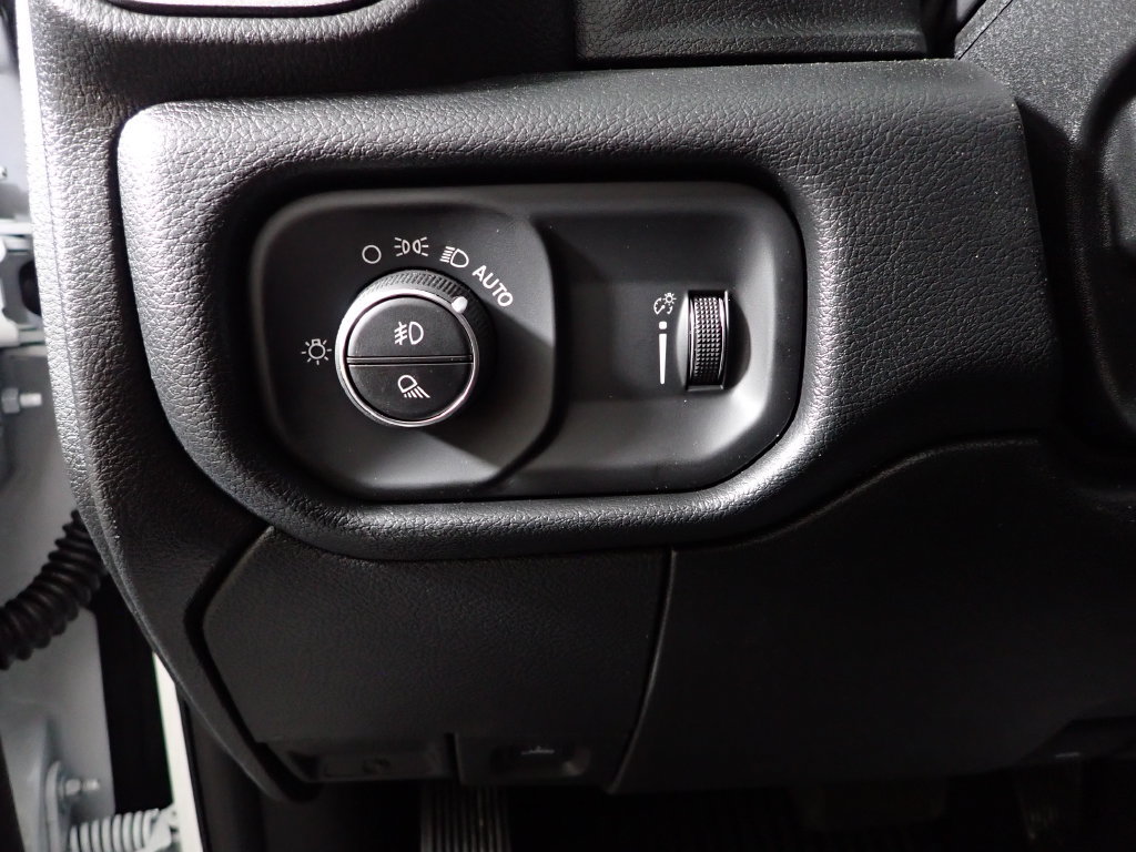 New 2026 RAM 2500 Tradesman AWD/4WD image 22
