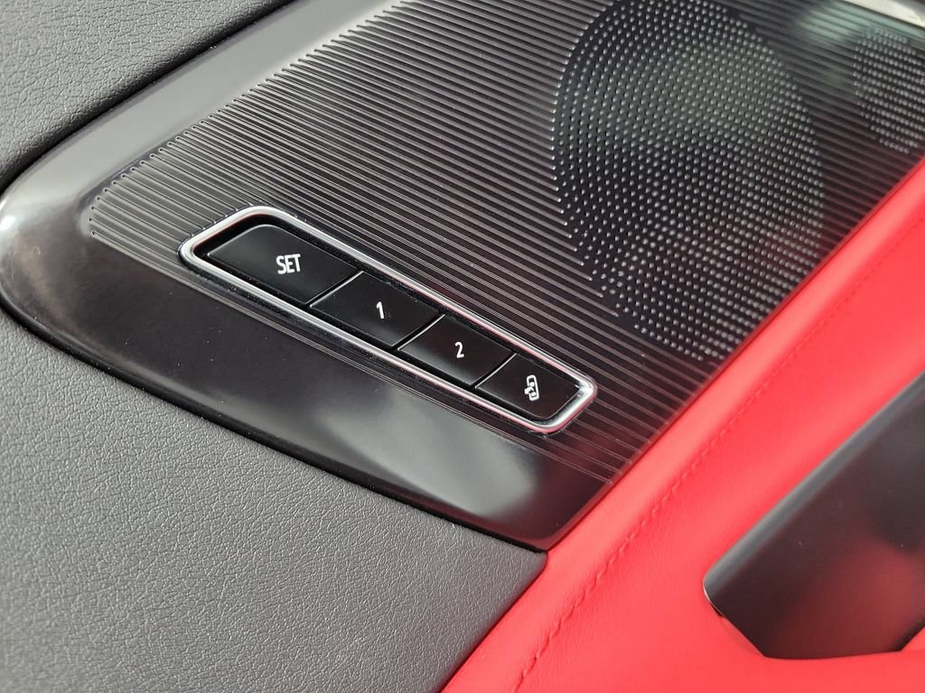 Used 2023 Chevrolet Corvette Stingray Preferred Conv w/ Z51 Performance Package RWD image 25