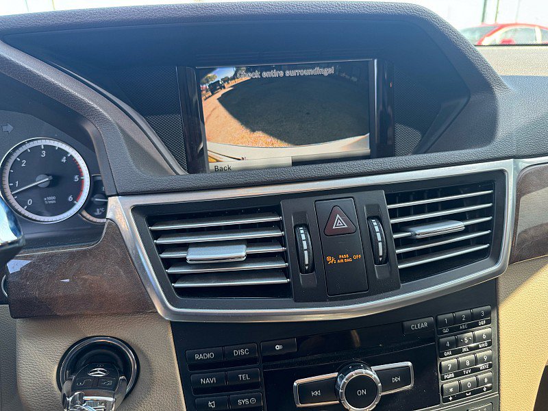 Used 2013 Mercedes-Benz E 350 BlueTEC Sedan w/ Premium 1 Pkg image 17