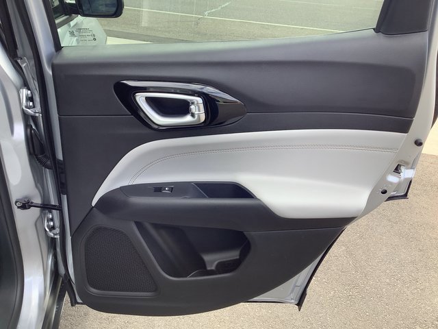 New 2026 Jeep Compass Limited image 34