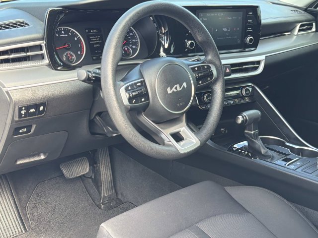 Used 2023 Kia K5 LXS FWD image 16