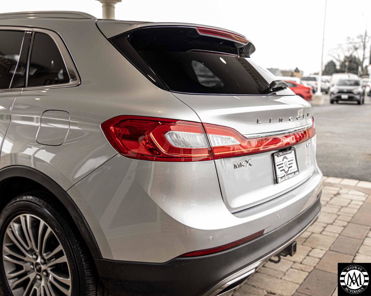 Used 2016 Lincoln MKX Reserve image 31