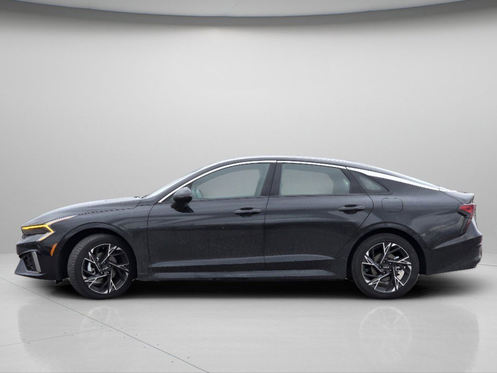 Used 2026 Kia K5 GT-Line image 17