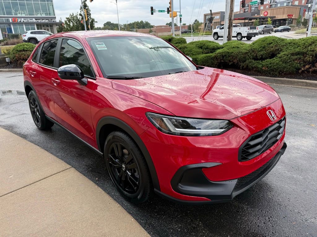 Certified 2026 Honda HR-V Sport image 3