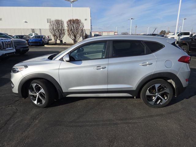 Used 2017 Hyundai Tucson Sport image 21