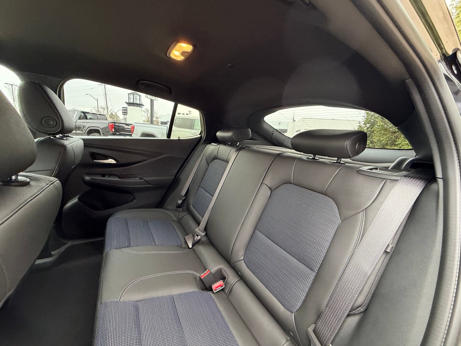New 2026 Buick Envista Preferred w/ Convenience I Package FWD image 32