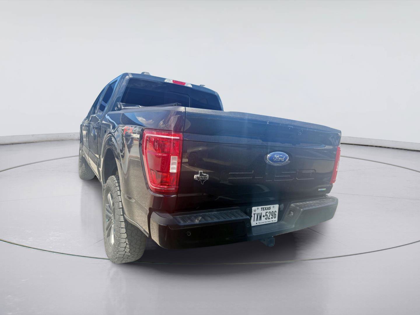 Used 2023 Ford F150 XLT w/ Equipment Group 302A High AWD/4WD image 7