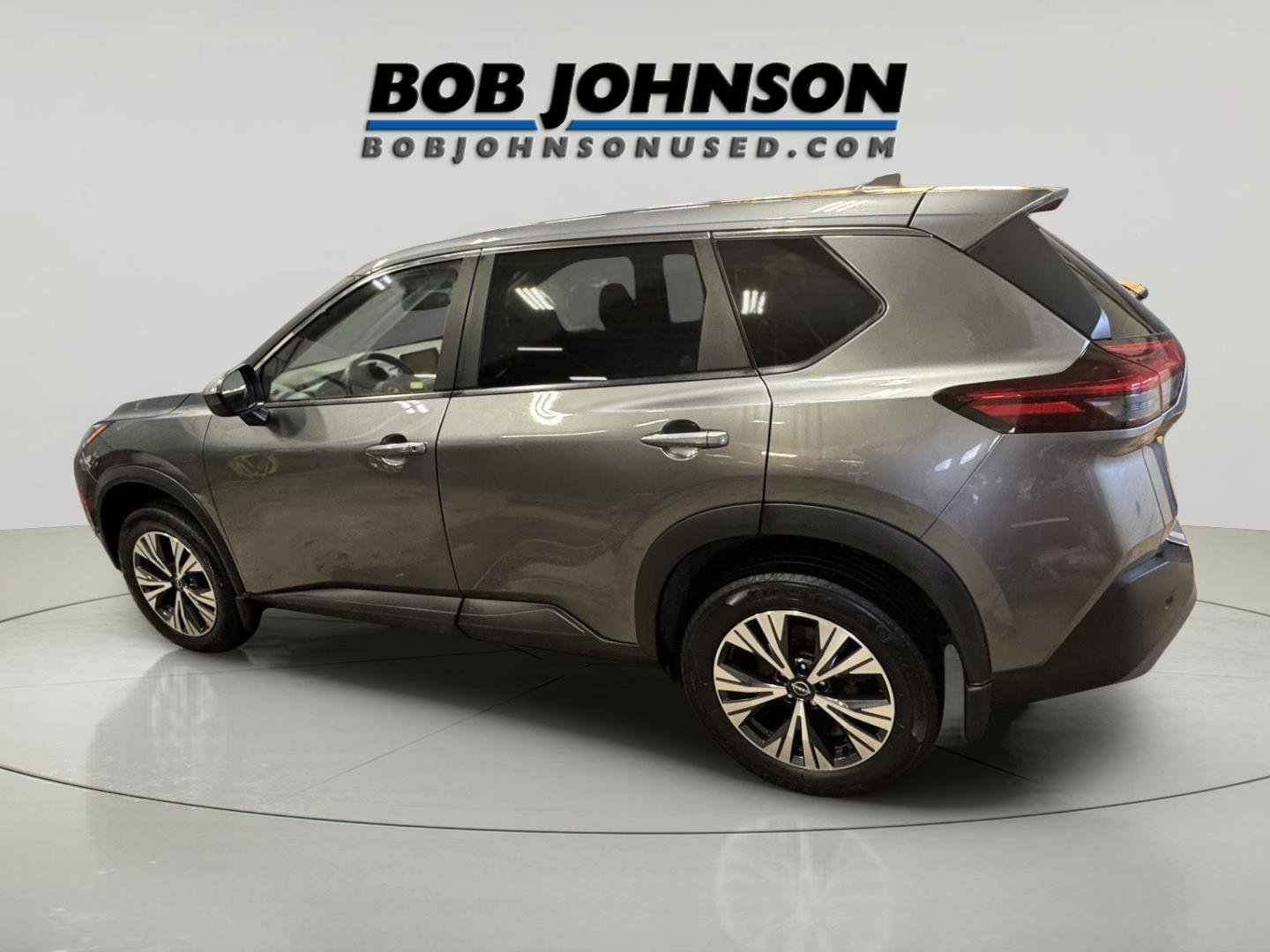 Used 2023 Nissan Rogue SV image 5