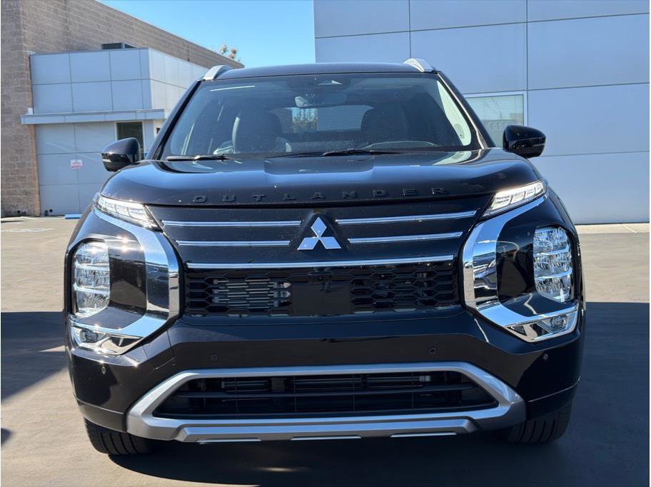 New 2026 Mitsubishi Outlander SEL Black Edition image 2